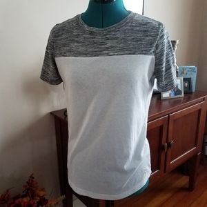 🔴3/$15 Victoria's Secret Pink T Shirt